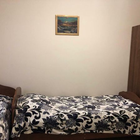 Guest House Nadia 苏呼米 外观 照片